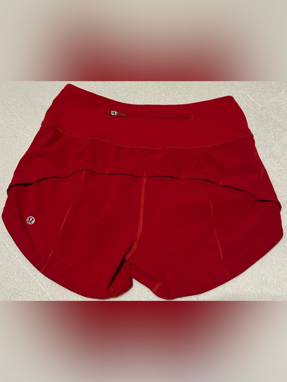 Lululemon Speed Up High-Waist Shorts - size 0 - Picture 2 of 5